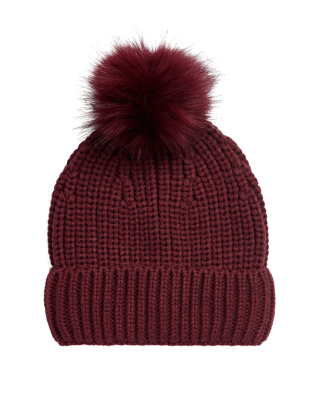 Pom Pom Beanie