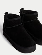 Suede Flatform Boots