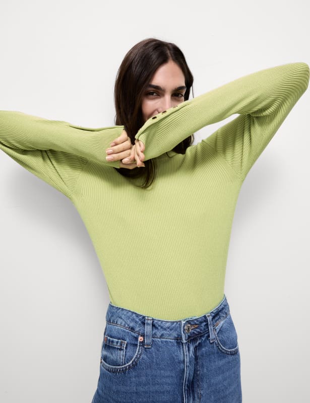 Ribbed Crew Neck Button Detail Jumper