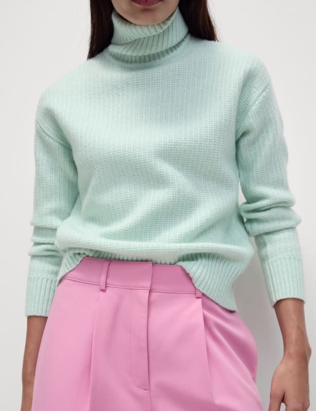 Cloud Yarn Textured Roll Neck Jumper