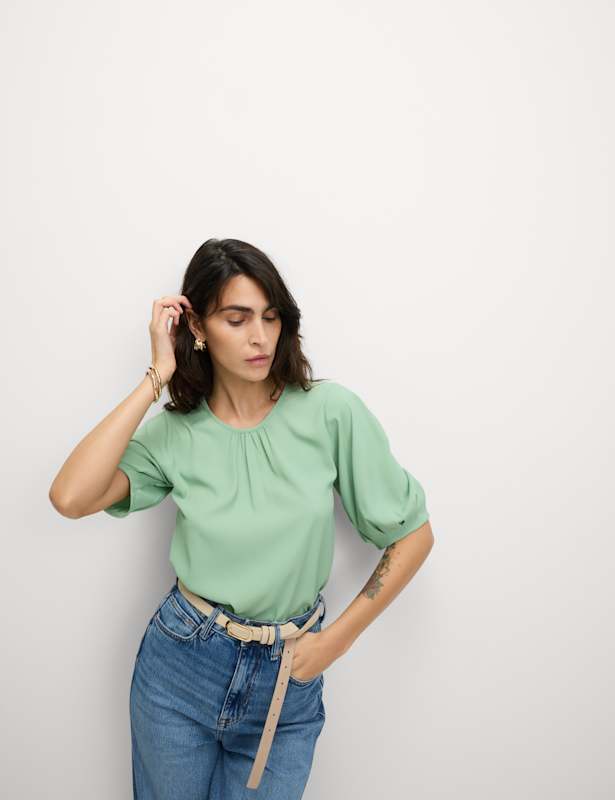 Puff Sleeve Top