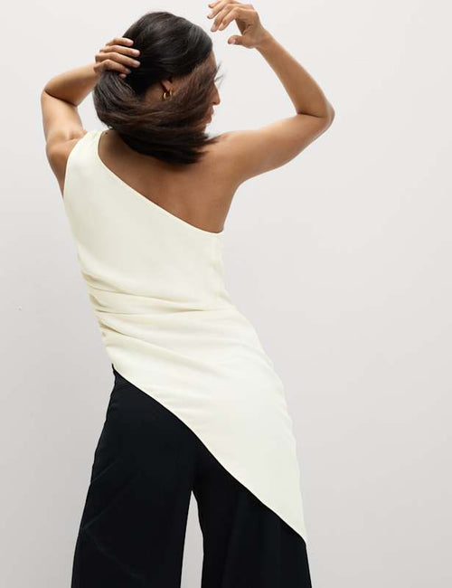 Ruched Hardware Detail Asymmetric Neck Top