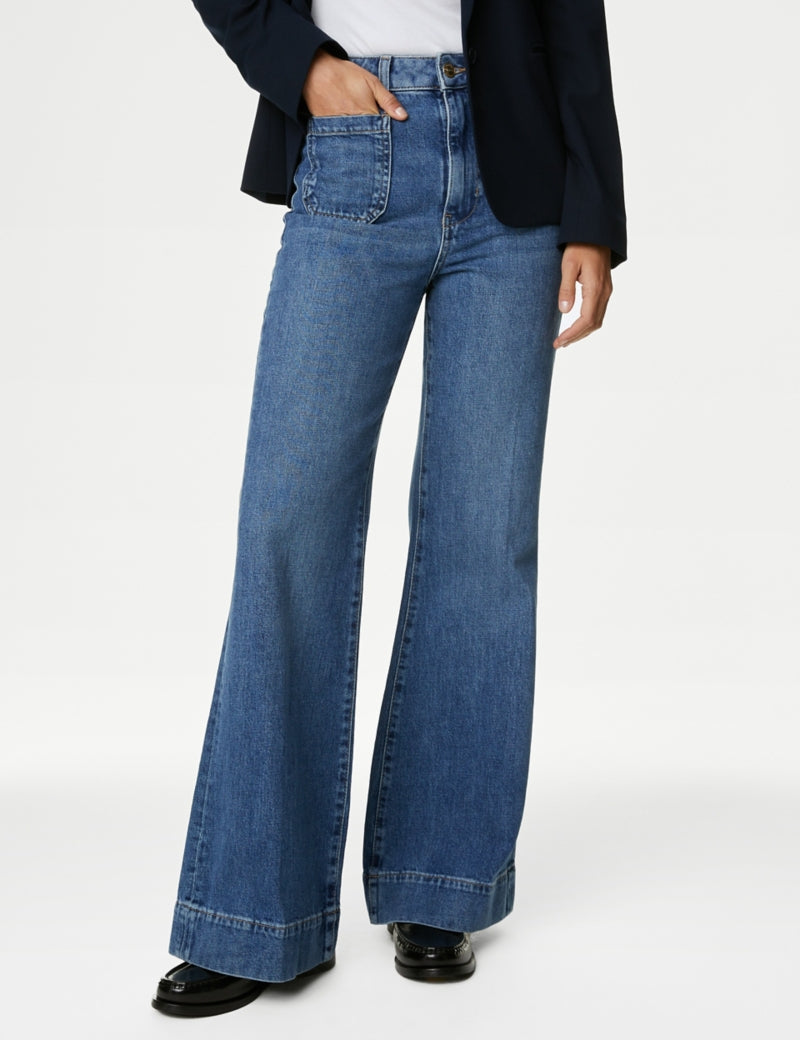 Patch Pocket Flare High Waisted Jeans