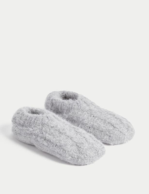 Cable Knit Low Cut Slipper Socks