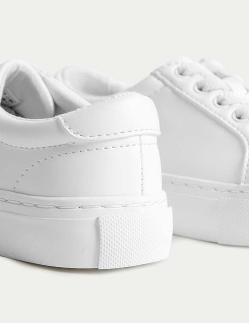 Kids' Trainers (4 Small - 7 Large)