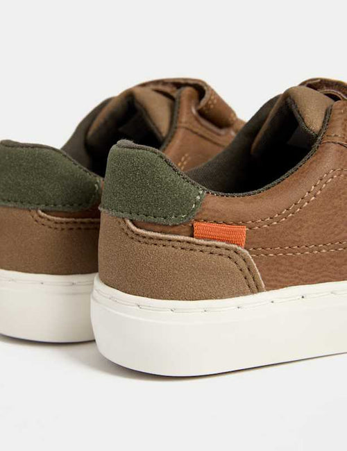 Kids' Riptape Trainers (4 Small - 2 Large)