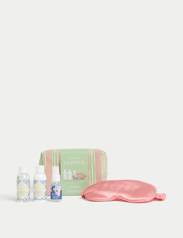 Weekend of Pampering Wash Bag