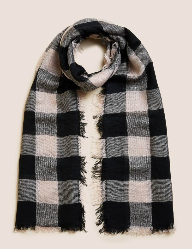 Checked Fringed Scarf with Wool